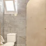 Theros Lux Apts.